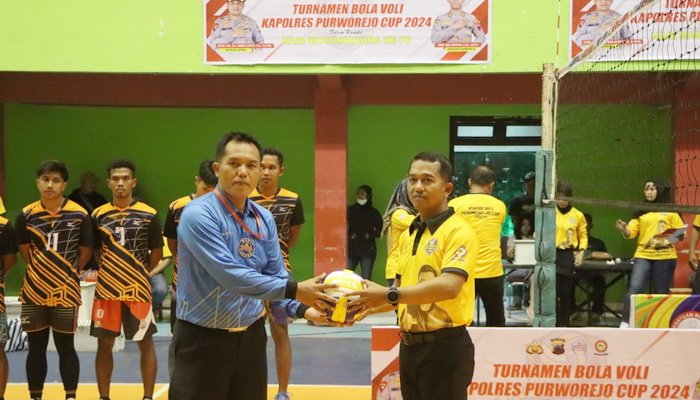 HUT Bhayangkara ke-78, Polres Purworejo Gelar Turnamen Bola Voli Kapolres Cup 2024