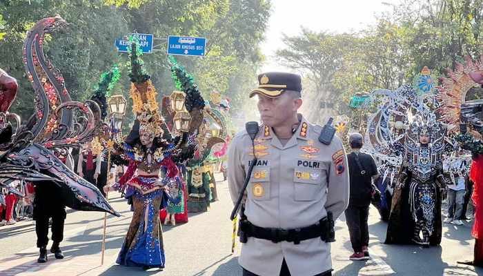 Amankan Solo Batik Carnival, Kapolresta Surakarta Turun Langsung