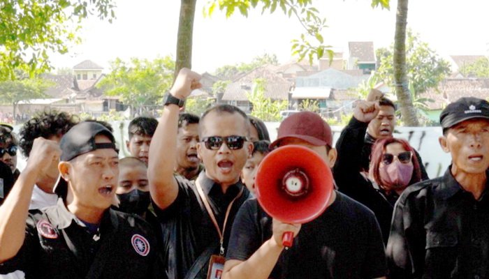 Rekan Jadi Korban Pembacokan, Ratusan Anggota PSHT Klaten Gelar Doa Bersama di TKP