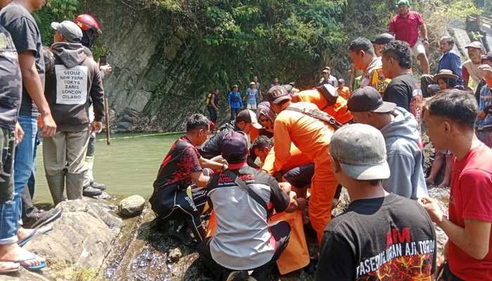 Pencarian dan Penanganan Tragedi Tenggelam di Cekungan Curug 7 Bidadari Desa Keseneng