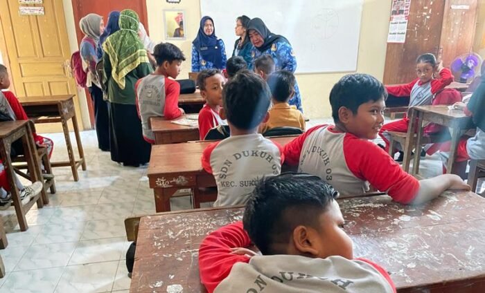 Tim Puskesmas Sukoharjo Pantau Siswa SDN Dukuh 3 Pasca Dugaan Keracunan MBG