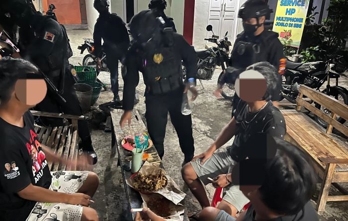 Polisi Amankan 3 Warga Banjarsari Solo Pelaku Pesta Miras Ciu