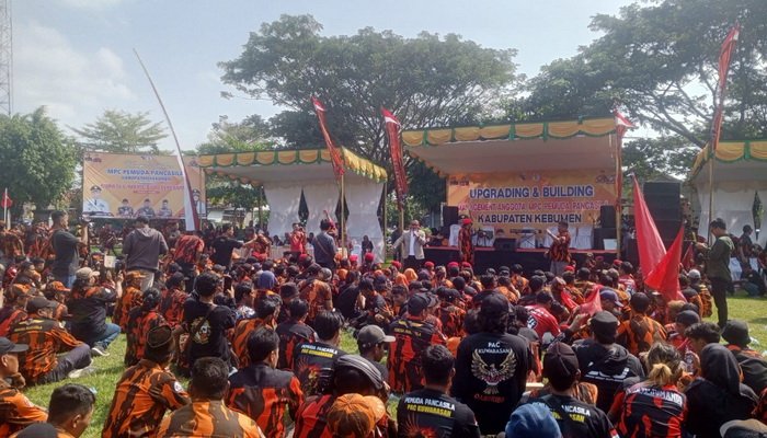 Ikrar Dukungan Pemuda Pancasila Kebumen untuk H. Arif Sugianto dan Hj. Ristawati Purwaningsih di Pilkada 2024