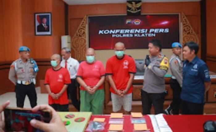 Grebek Judi Dadu Ditengah Hajatan, Polres Klaten Amankan 3 Pelaku