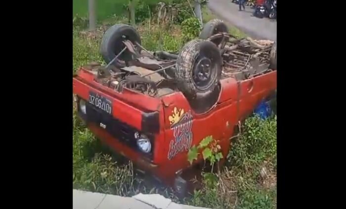 Mobil Tertemper KA Batara Kresna di Sukoharjo, 3 Penumpang Salah Satunya Balita Selamat